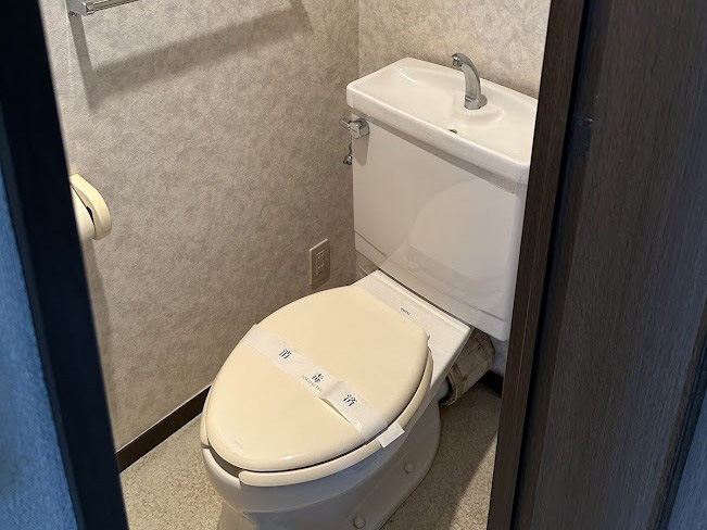 トイレのリフォーム・ビフォー